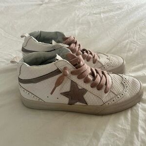 Shushop Hightop Shoes